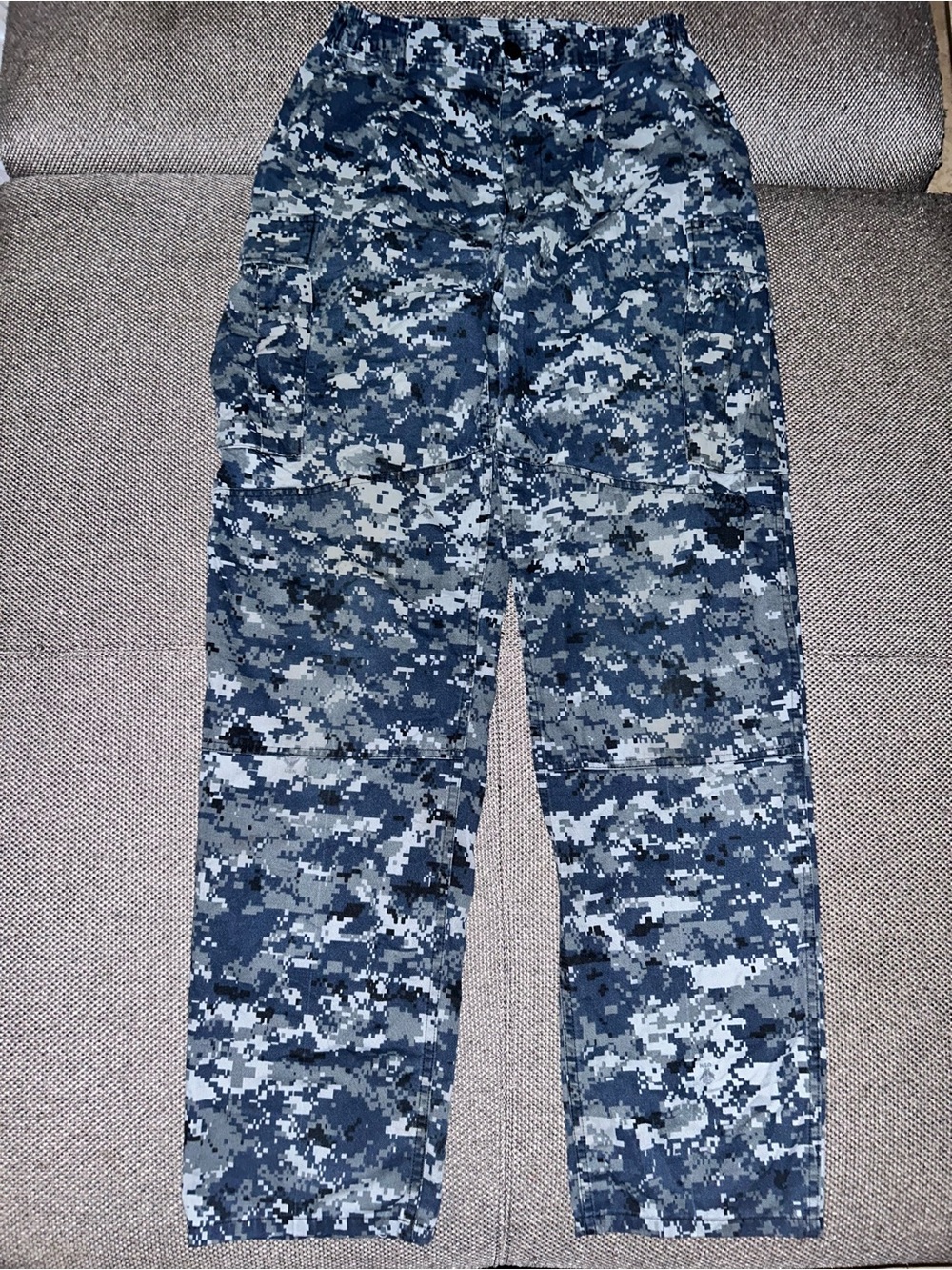 Vintage U.S. Navy Men's Blue Digital Camo Utility Cargo Pants 31x36